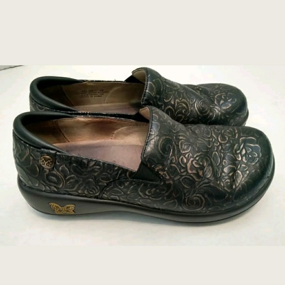 alegria women's clogs